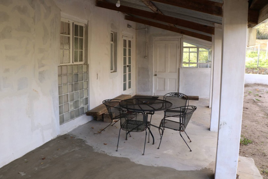 Veranda and outside space